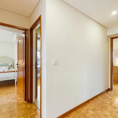 Guestready - Charming Retreat Μπράγκα
