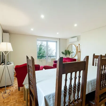 Guestready - Charming Retreat Μπράγκα